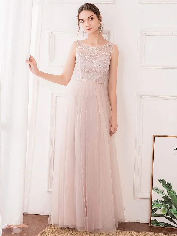 Romantic A-Line O-Neck Embroidery Tulle Bridesmaid Dress Pretty Tulle Dress