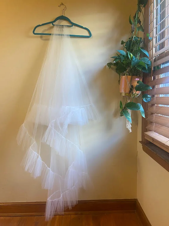 Other Frill tulle veil - Waltz with Blusher Tulle Dress Charm