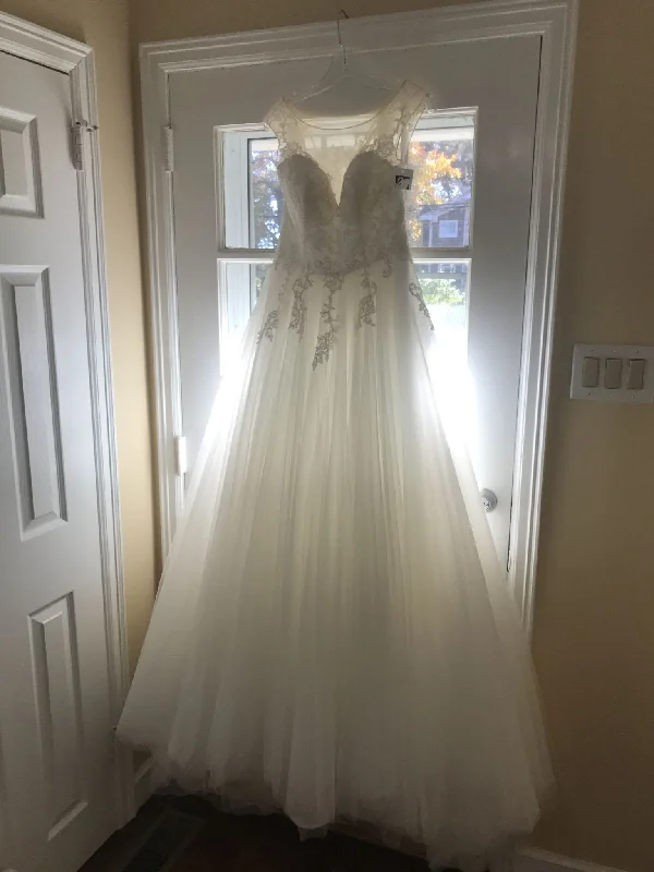 Private Label Sweetheart Soft Tulle Ball Gown Elegant Tulle Dress