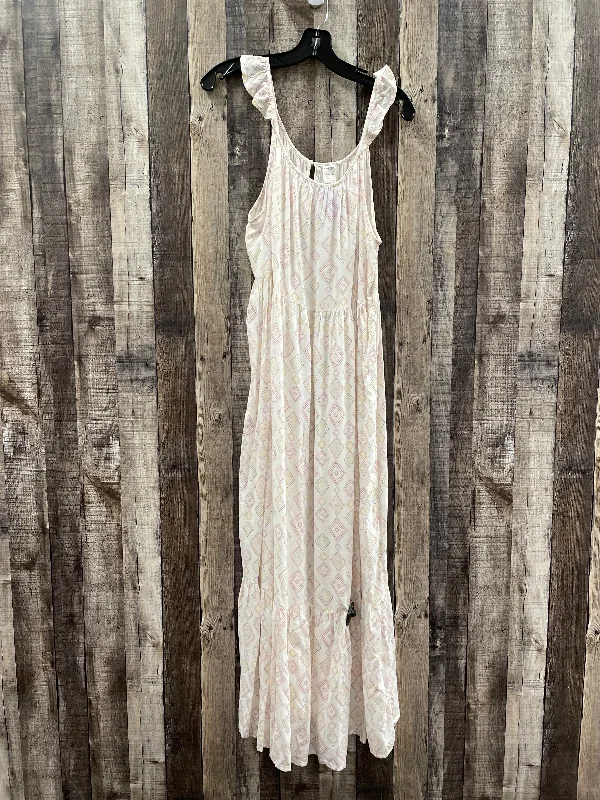 Striped Pattern Dress Casual Maxi Arizona, Size 2x Trendy maxi dresses under $50