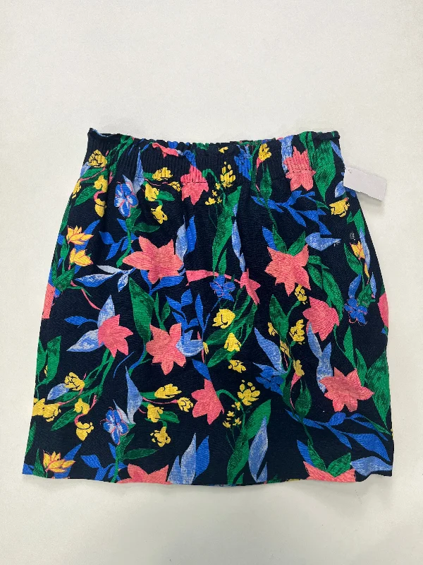 Skirt Mini & Short By J Crew  Size: 4 Sleek Mini Skirt