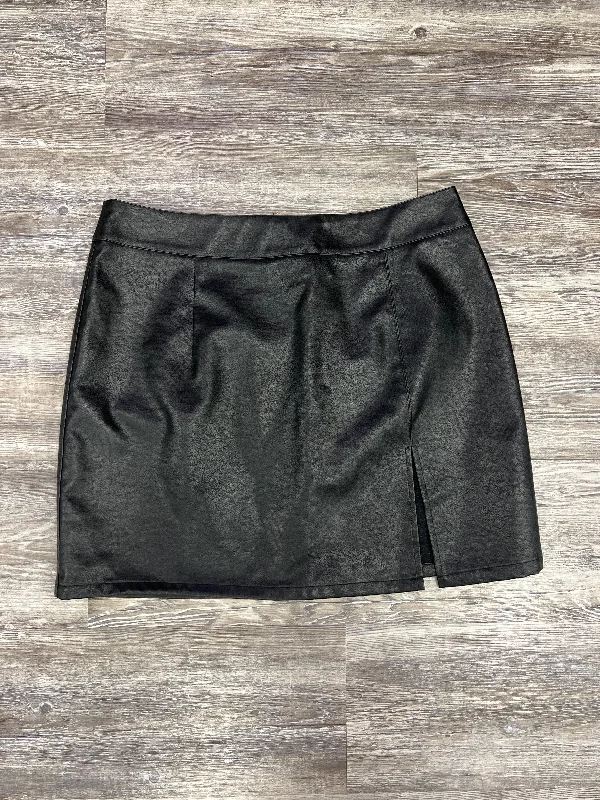 Skirt Mini & Short By Lioness Size: L Black Mini Skirt