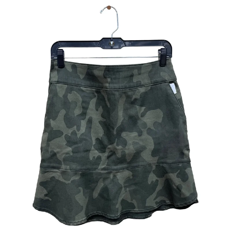 Skirt Mini & Short By White House Black Market  Size: 6 Fitted Pleated Skirt